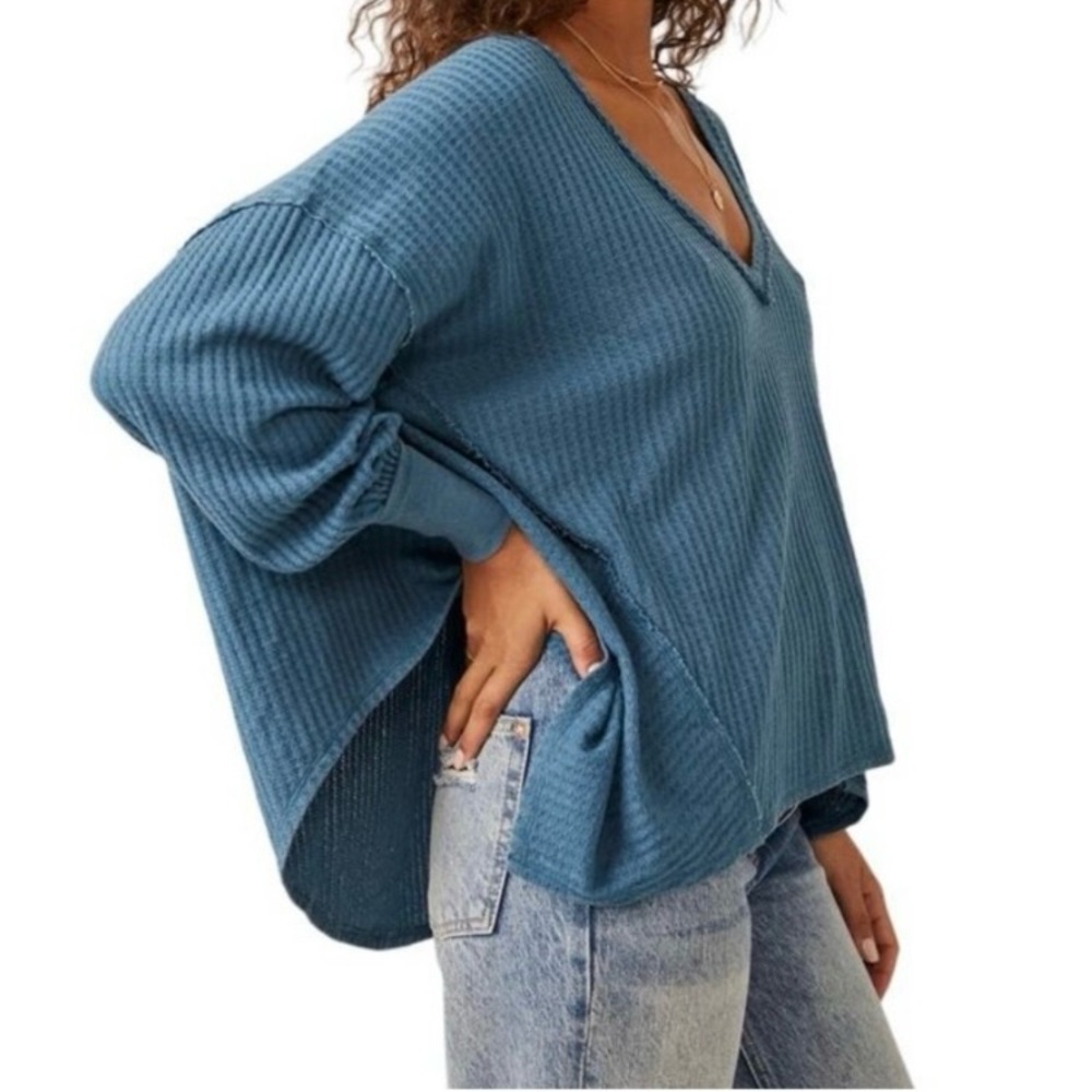 FREE PEOPLE Coraline Thermal, color Blue Linen, Size Medium, Oversized NWOT